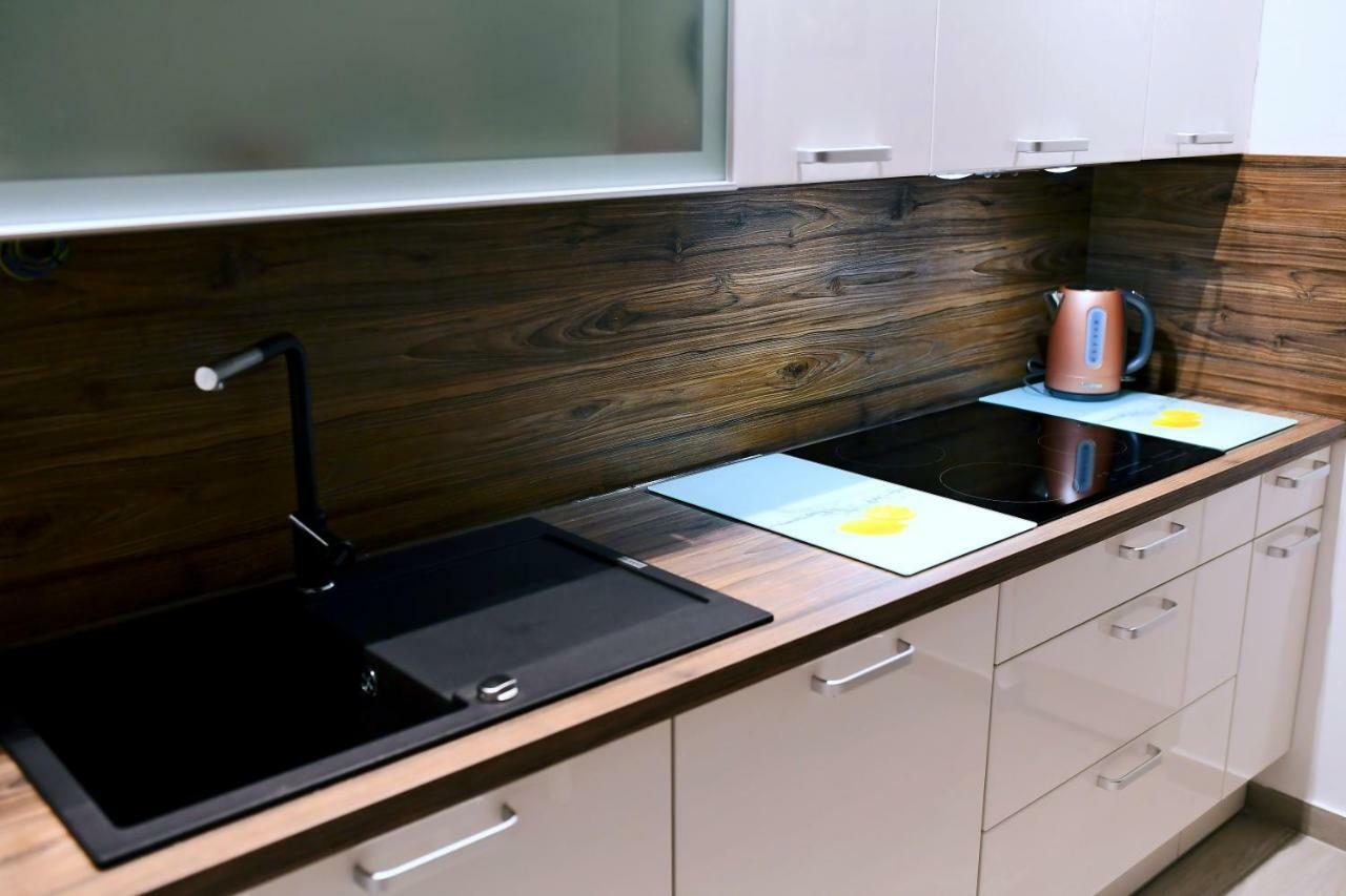 Apartment Luce นยีวีเซ ภายนอก รูปภาพ