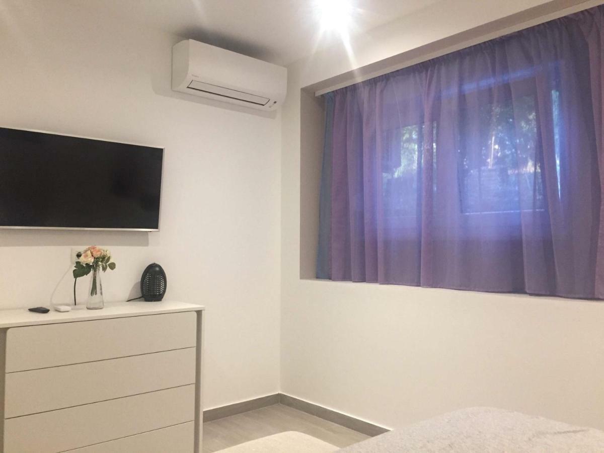Apartment Luce นยีวีเซ ภายนอก รูปภาพ